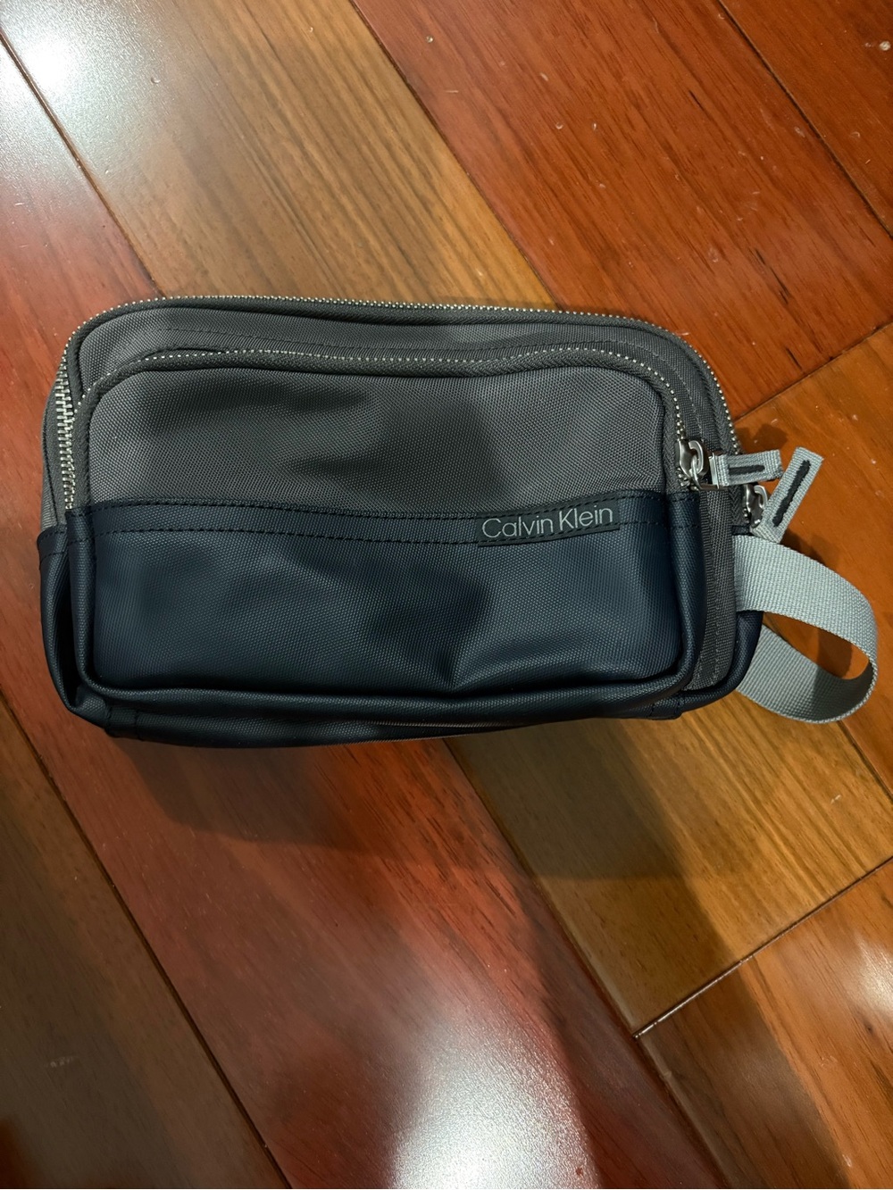Calvin Klein Two-Tone Black and Gray Men's Toiletry Kit